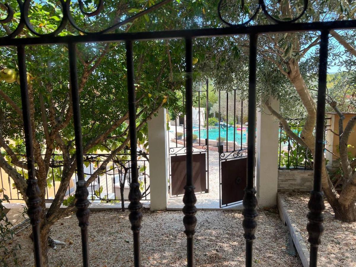 Villa Avila La Farlede Luaran gambar